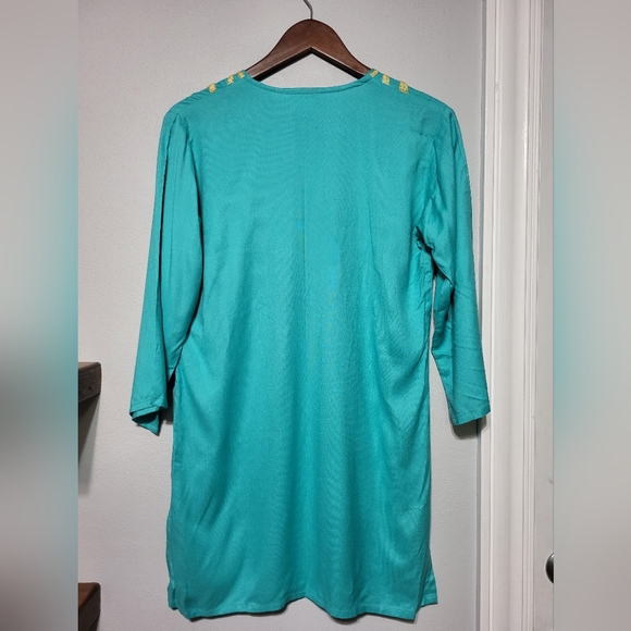NEW Top It Off Turquoise Tunic Top with Gold Embroidery Woman's Size Small - Picture 4 of 9